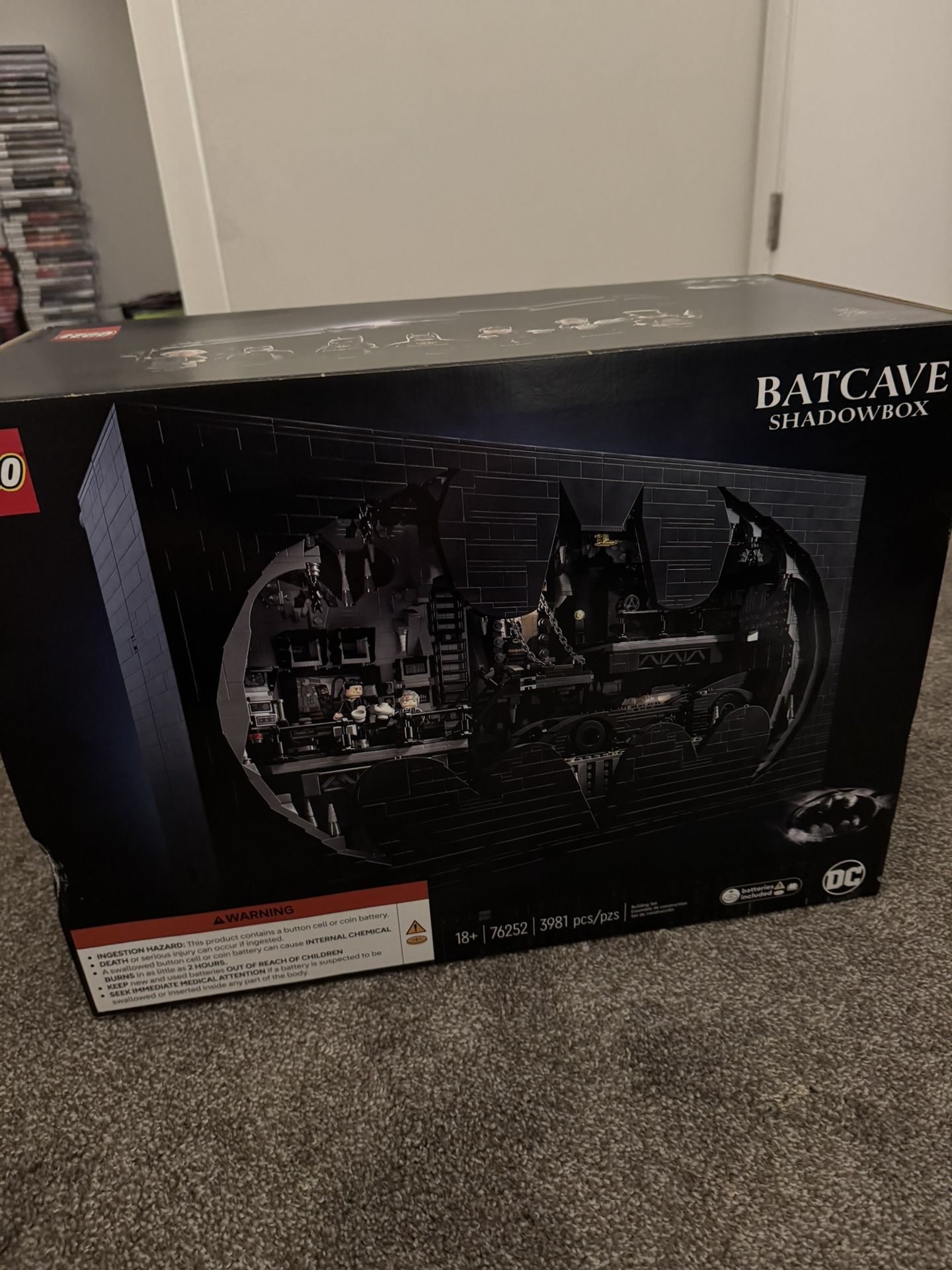 Lego Batcave 76252