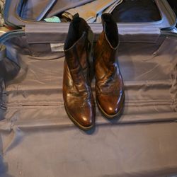 COWBOY BOOTS 100 OBO