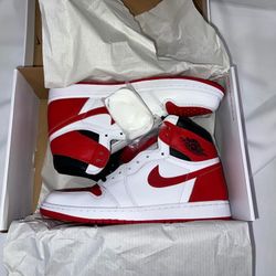 Jordan 1 Retro Righ OG Heritage 10.5 M