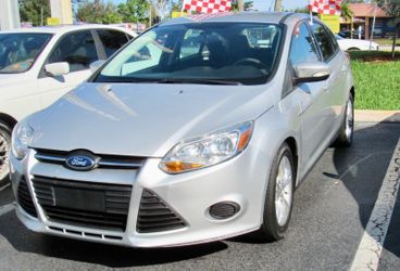 2014 ford focus Clean title !!!!