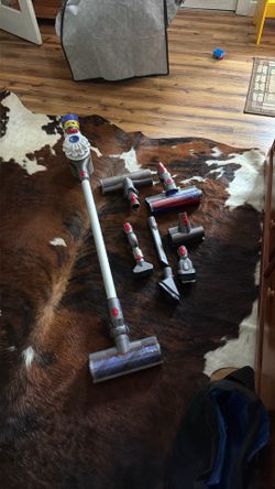 Dyson cordless vacuum with attachments