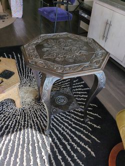 Antique Style Carved Wood Decorative Wood End Table