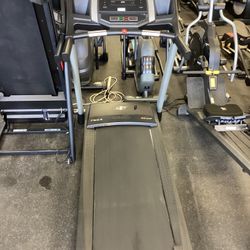 NordicTrack T6.5s Treadmill With Warranty 