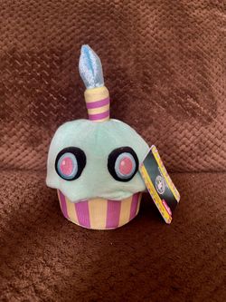 Five Nights At Freddy’s Green Spring Cupcake Plush