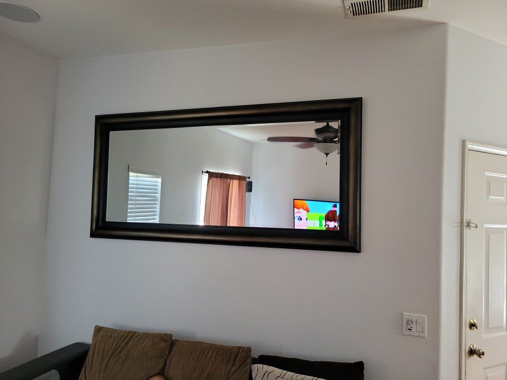 Wall Mirror for Sale in Chula Vista, CA - OfferUp