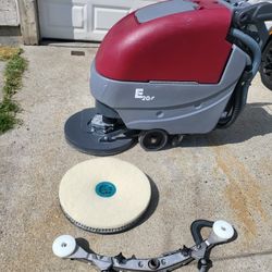 Floor Scrubber.minuteman..20' FREE Del.hablo Esp.