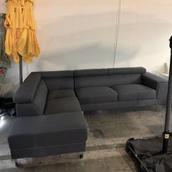 Brand New Sofas, Loveseats And Armchairs 