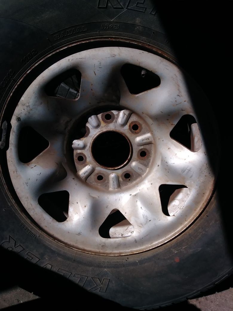 Rin 16 de ford. 7 birlos
