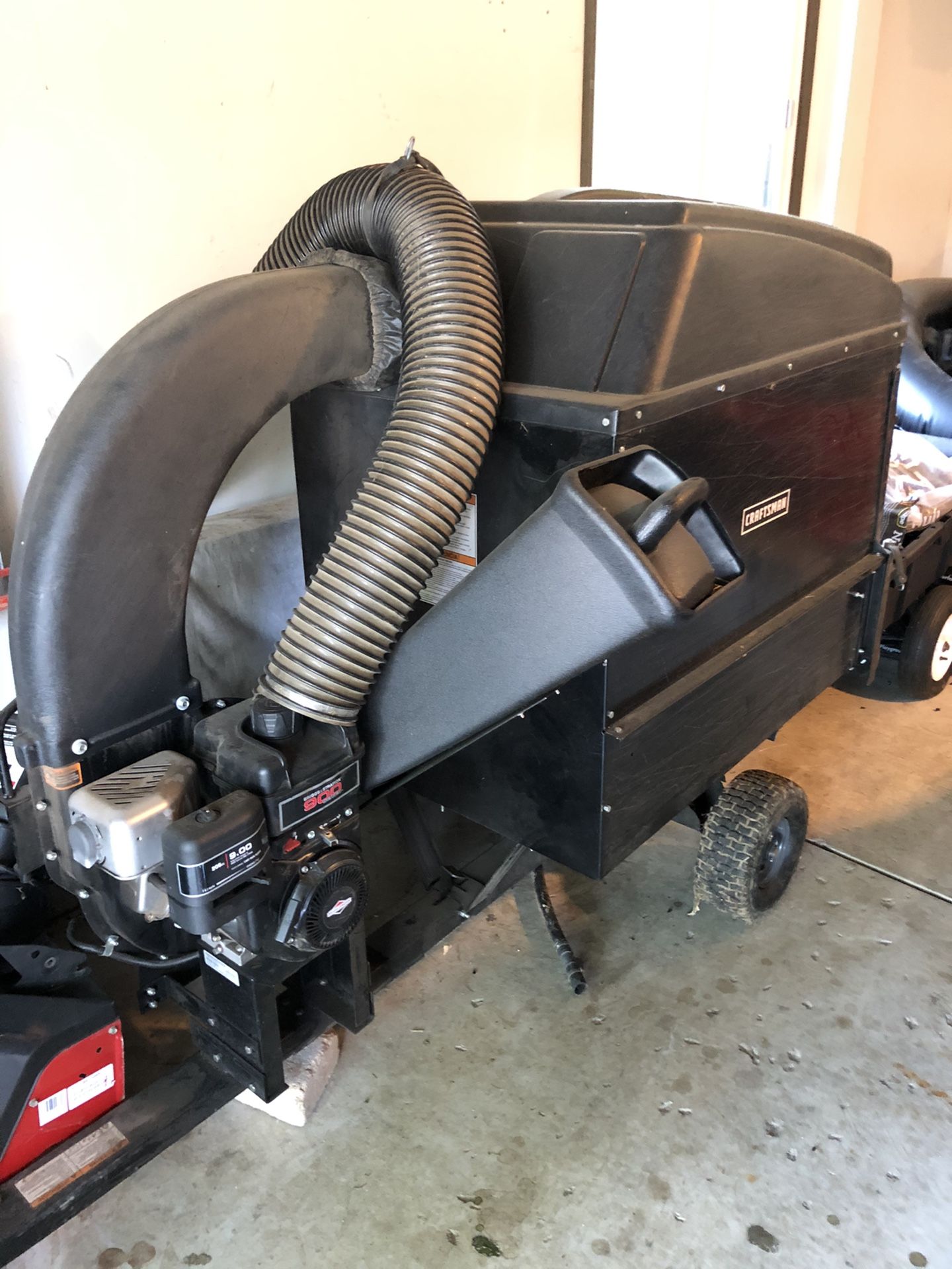 Leaf Vacuum Craftsman 7125013 Chipper/Vac Riding Mower Attachment