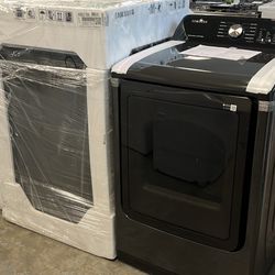 💥Gear Deal💥5.5 cu.ft. Extra-Large Capacity Top Load Washer & Samsung 7.4-cu ft Electric Dryer Set