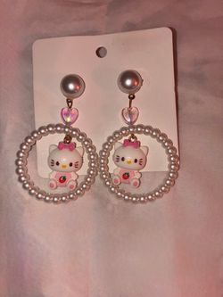 Hello kitty hoop pearl earrings