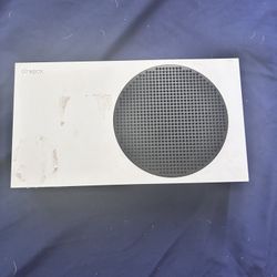 Selling Xbox Series S 