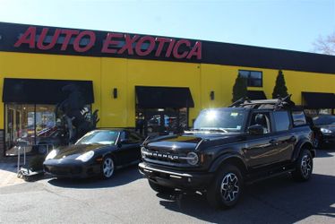 2023 Ford Bronco Outer Banks