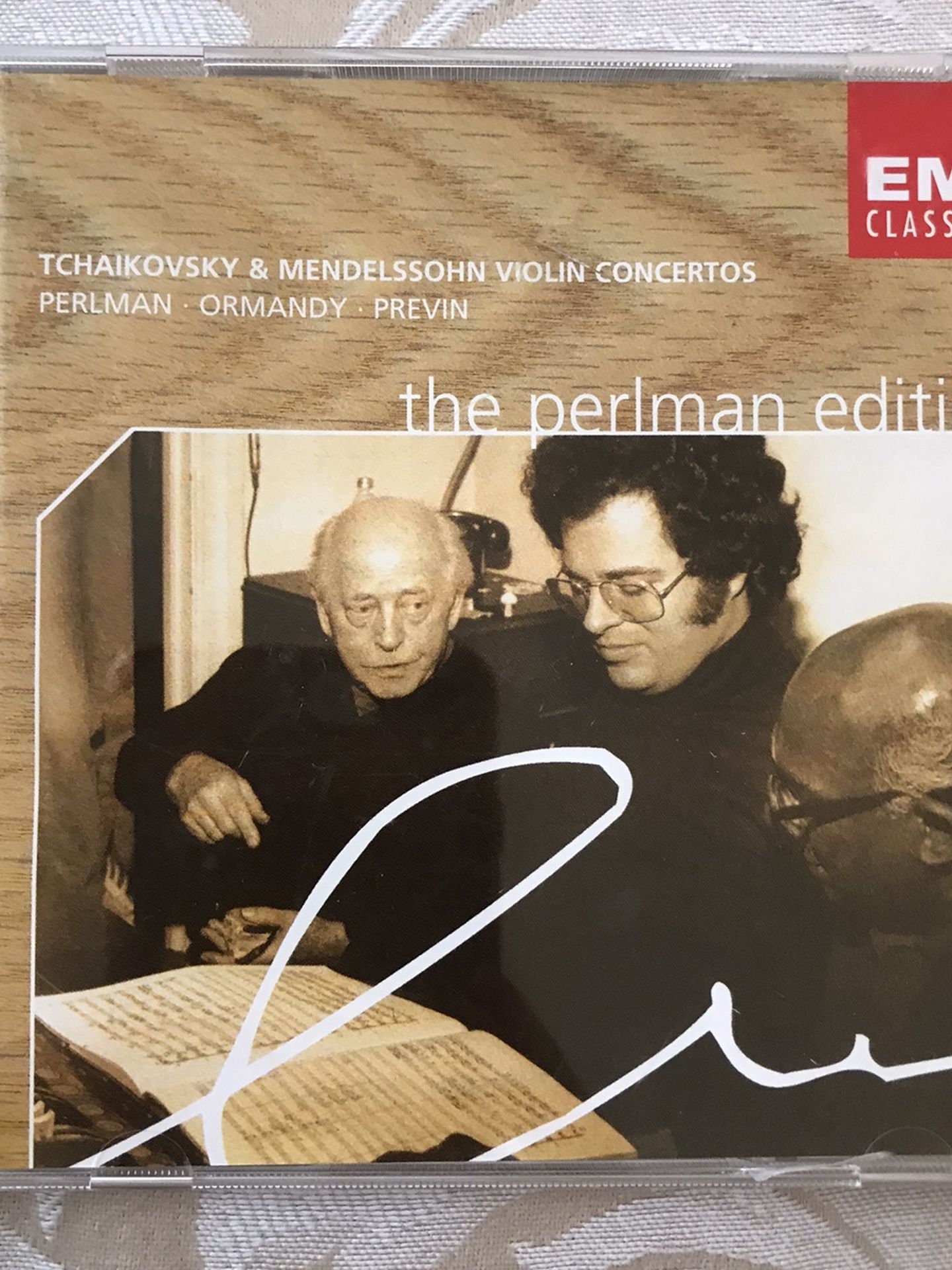 Itzhak Perlman Tchaikovsky and Mendelssohn Violin Concertos- CD