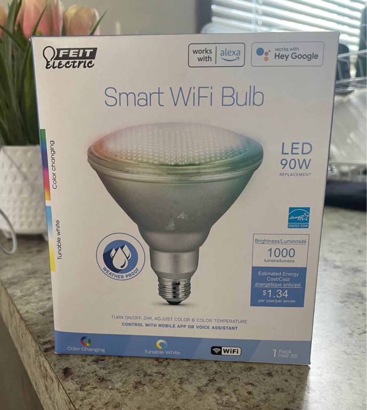 Smart Wi-Fi lightbulb