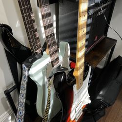FENDER & SQUIER ELECTRIC GUITARS