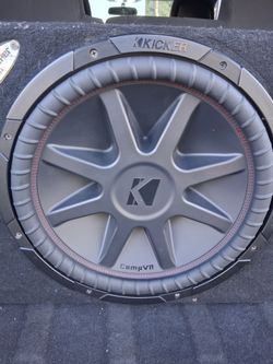 15" Kicker Works Good