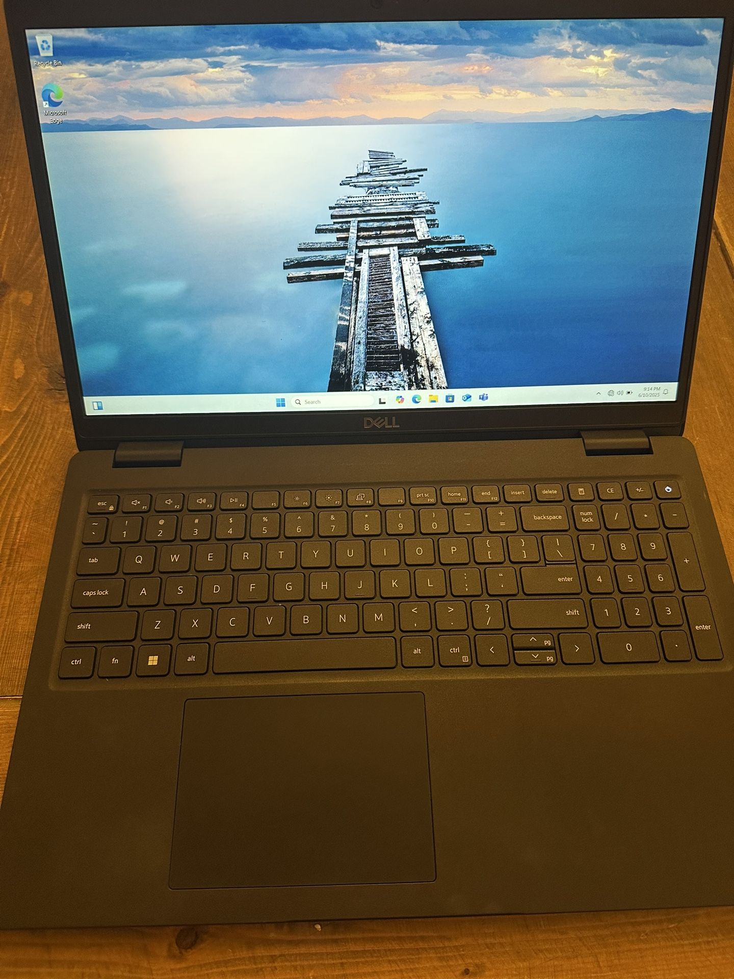 Dell Latitude 3520 Laptop