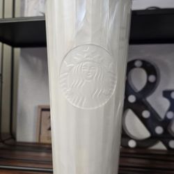 Pearlescent Starbucks Cup