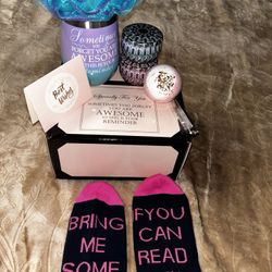 Woman Gift Box For Valentines 