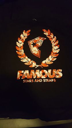 Famous Stars and Straps sz XL