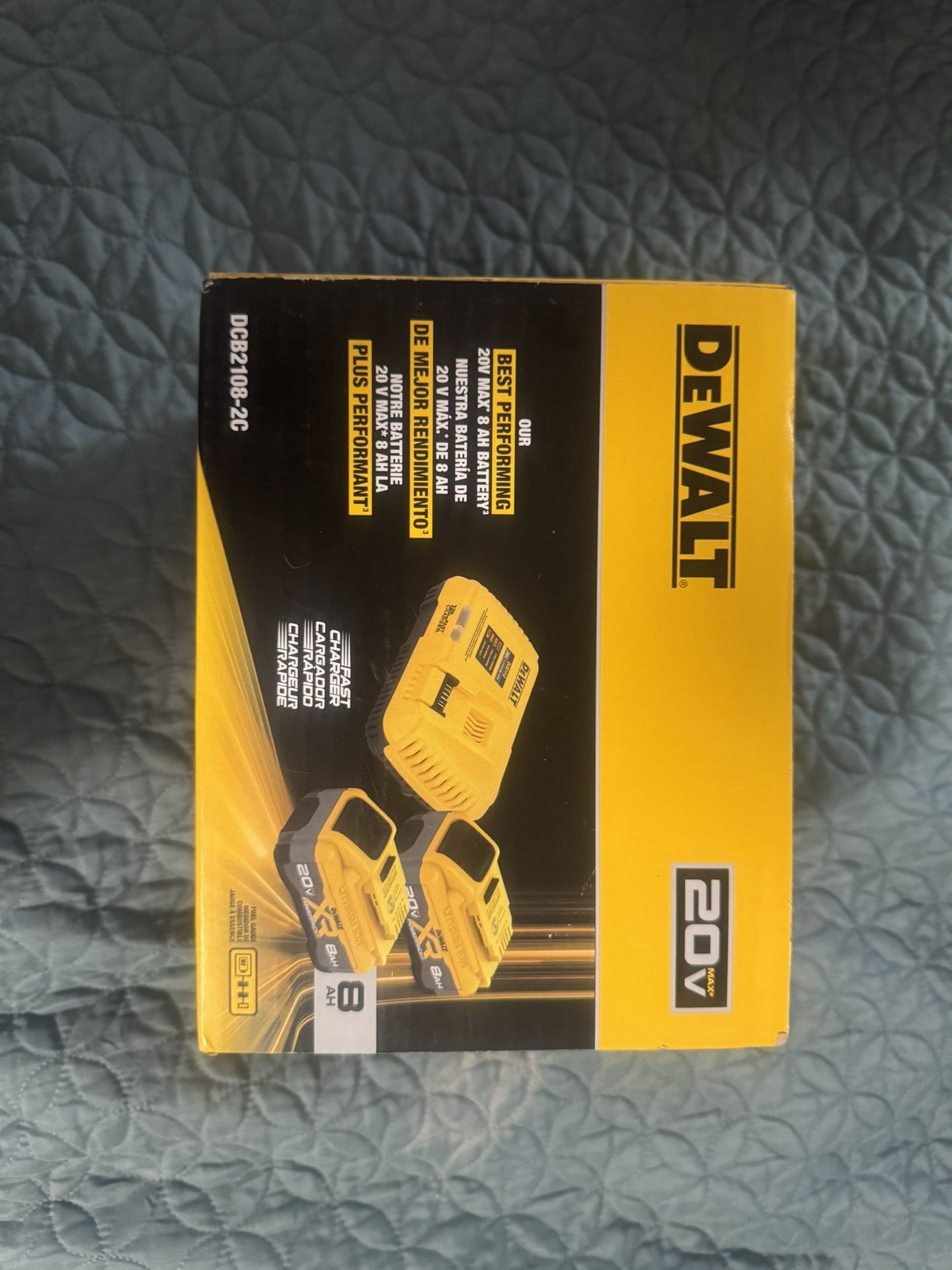 Batteries With Fast Charger