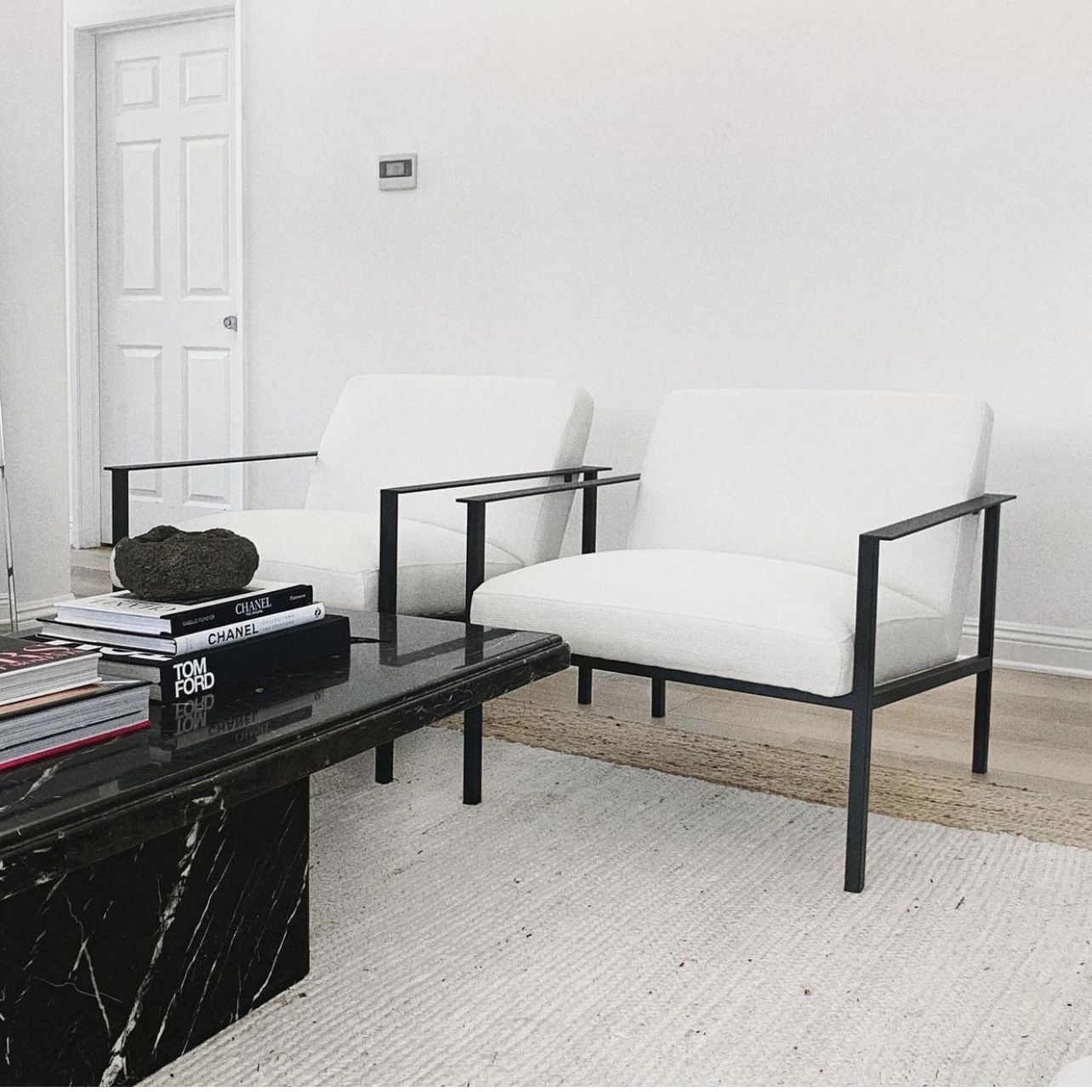 Cue white chair new arrivals