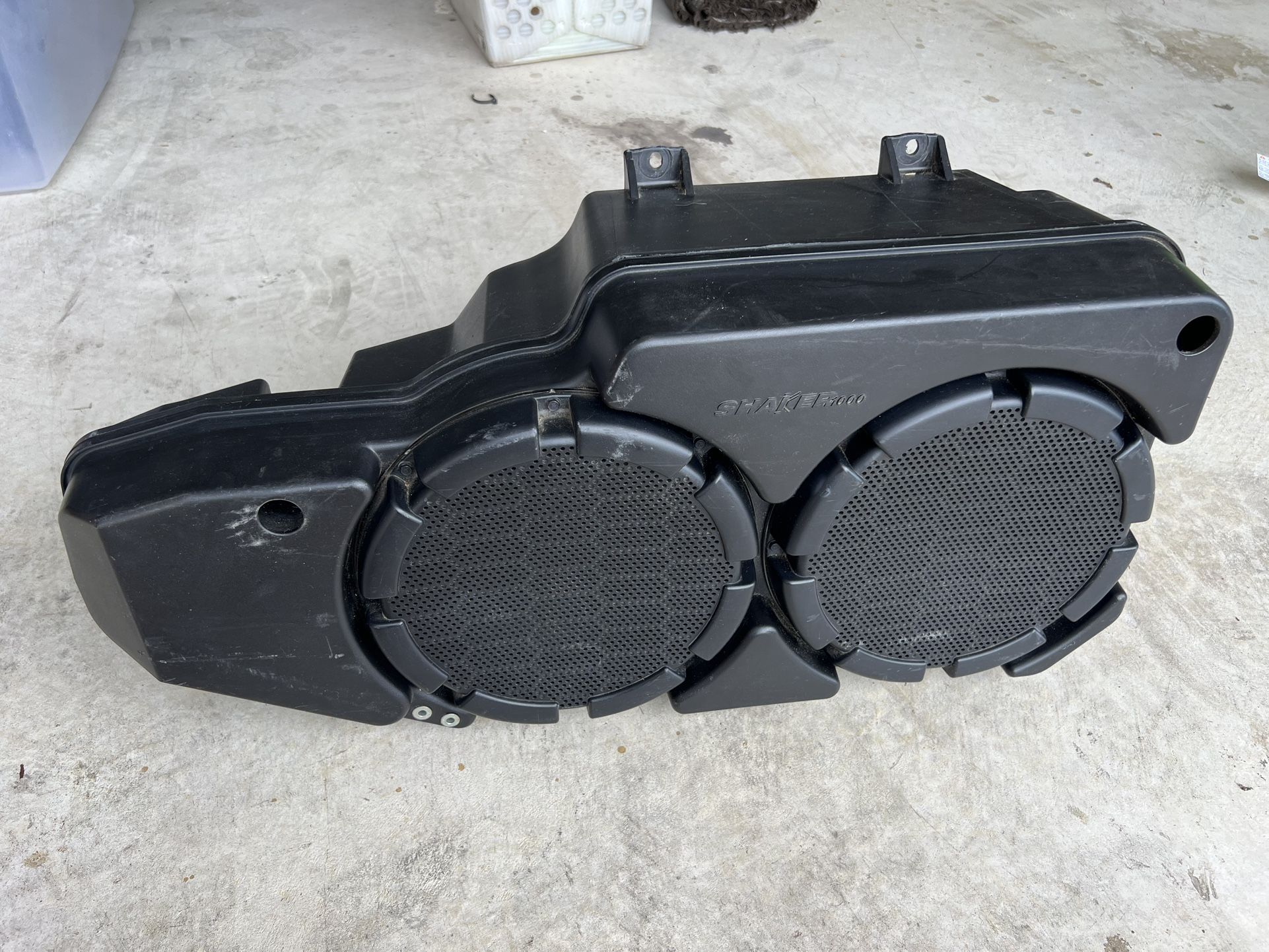 🔊 Ford Mustang Shaker 1000 Subwoofer + Amp Setup – Complete OEM System 💰 $300 – South Austin