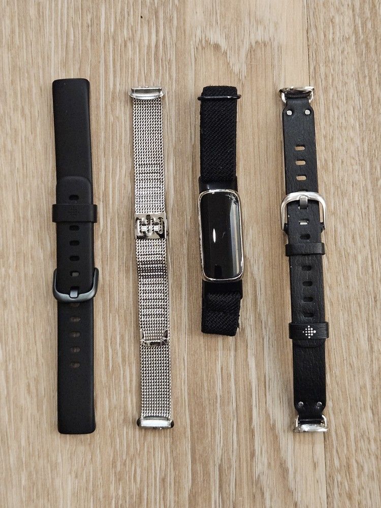 Fitbit Luxe