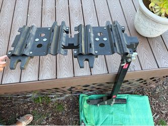 4-bike carrier, for 2” hitch