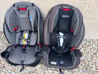 2 Graco Car seats