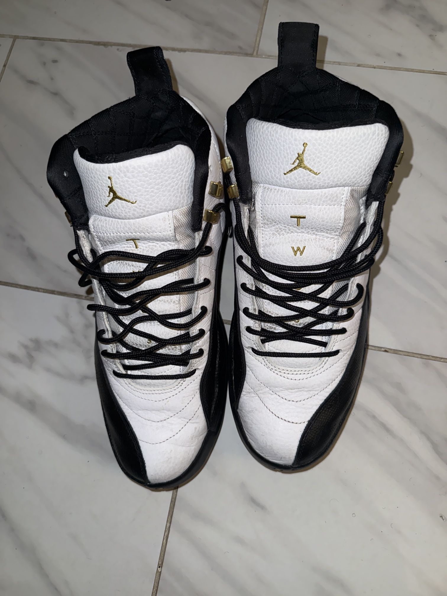 Air Jordan 12 Royalty