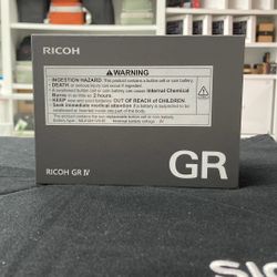 Ricoh GRIV Digital Camera