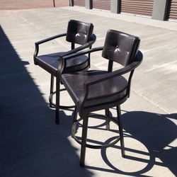 Swivel Bar Stools