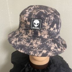 Bucket Hat