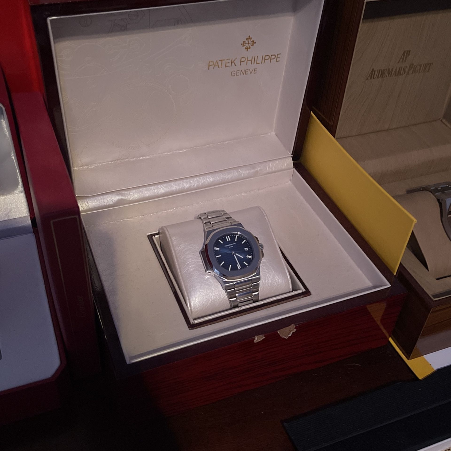 Super Clone Patek Philippe 