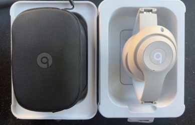 Beats Studio pro wireless headphones