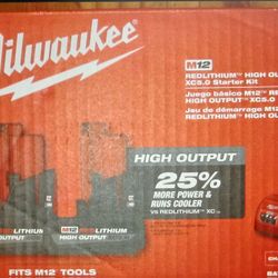 Milwaukee M12 2x5amp Batteries and Charger  Kit - New