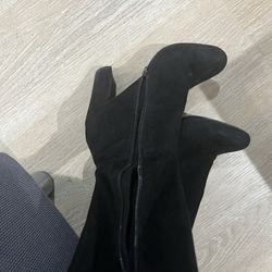 Aldo’s Black Boots Tall Suede 