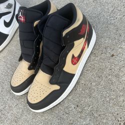 Gently Used Named Brand Male Sneakers