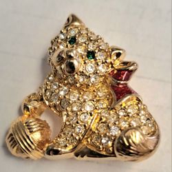 Vintage Swarovski Cat Pin