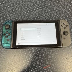 Pre-Owned Nintendo Switch HAC-001 Console Grey/Clear 