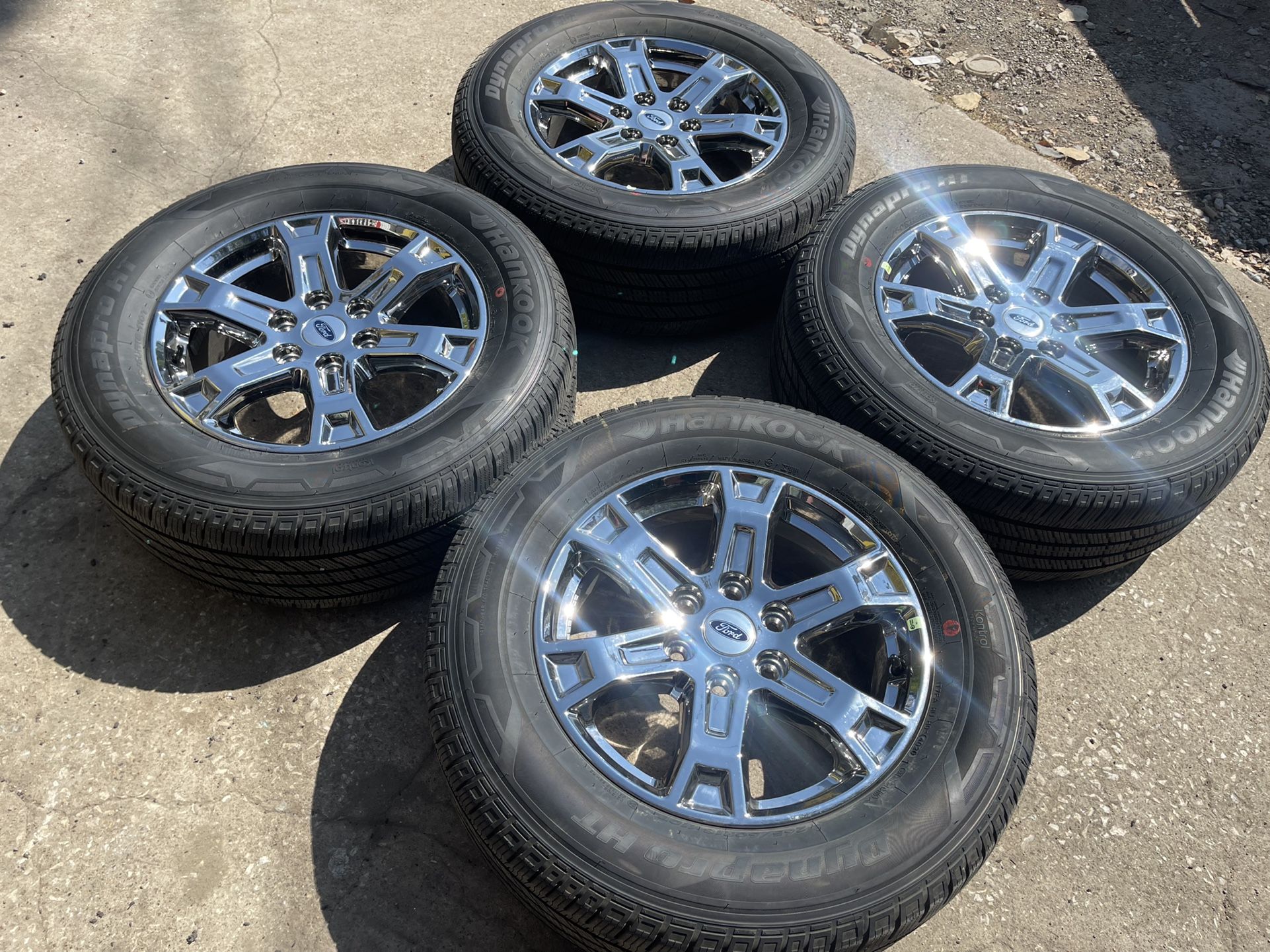 New Ford Lariat Chrome Rims And Tires 6 Lug Wheels 18” 18 Expedition F150 F-150 Rines con Llantas Take offs off  pull pulloffs stock stocks factory Or