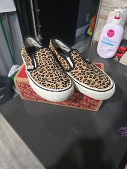 Vans 