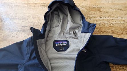Patagonia toddler rain jacket