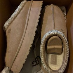Ugg Tasman Size 8 Women