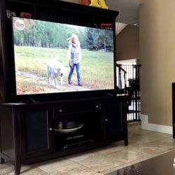 Beautiful Dark Wood TV Cabinet 