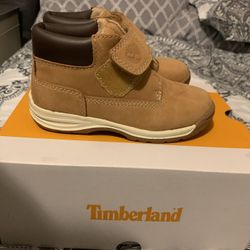 Toddlers Boots $20