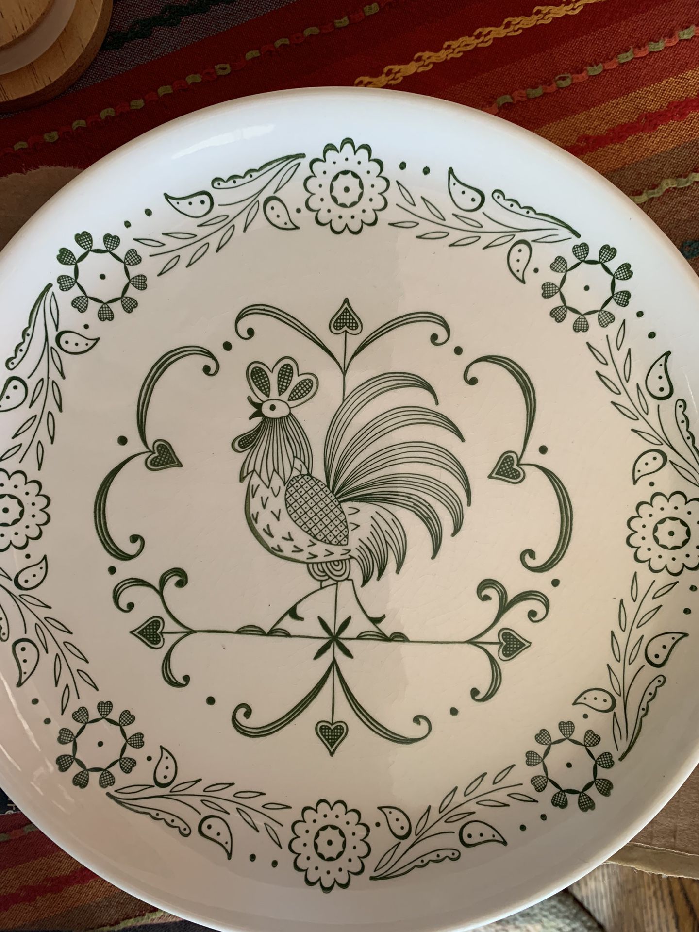 Rooster Plates