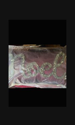"NOEL" Christmas Decorative Pillow